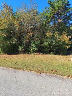 34 Planters Row Road sold home in Planters Ridge, Iron Station, NC