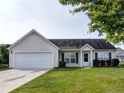 8619 Rozumny Drive sold home in Rozumny Ridge, Charlotte, NC
