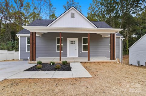 1906 Beauty Street sold home in Jan Joy Acres, Statesville, NC