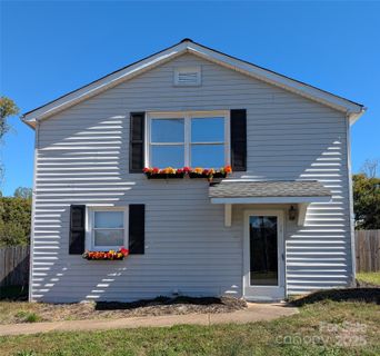 124 Maiden Lane