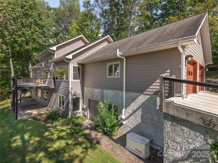 225 Eastmoor Drive sold home in Eastmoor, Asheville, NC