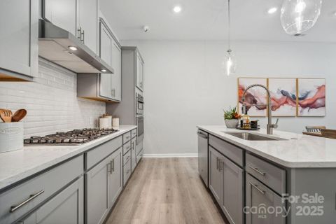 3155 Beacon Heights Road