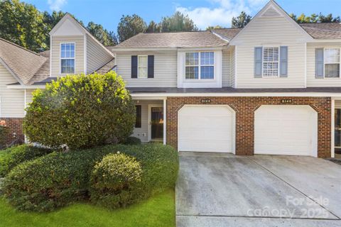 8144 Christmas Court