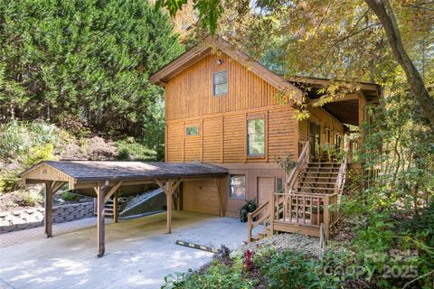 15 Coneflower Court sold home in Christmount, Black Mountain, NC