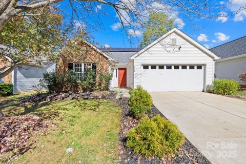 9506 Scotland Hall Court sold home in Southampton, Charlotte, NC