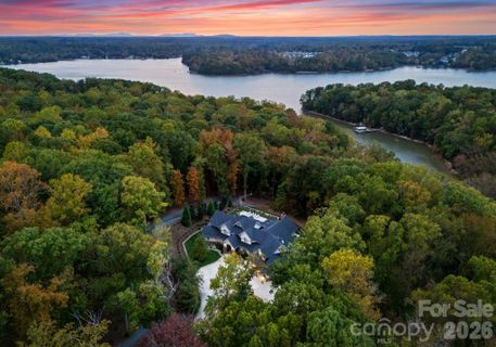 13400 Sage Thrasher Lane sold home in The Sanctuary, Charlotte, NC