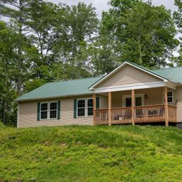 1036 Williamsburg Drive