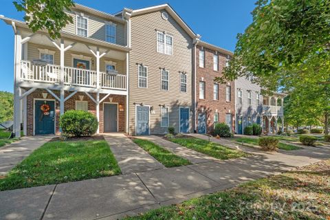 119 Steam Engine Drive sold home in Station 115, Mooresville, NC