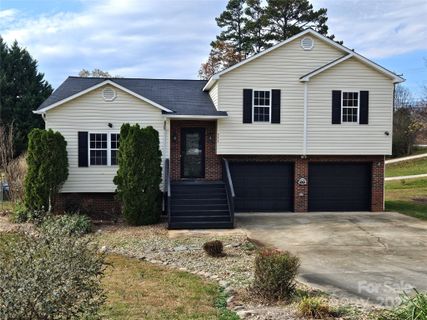 Homes in Carriage Hills, Morganton