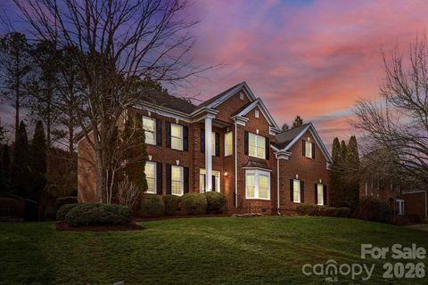 2310 Keara Way