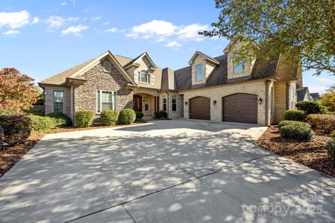 131 Kapstone Crossing sold home in Kapstone, Lexington, NC
