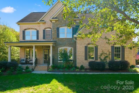 6086 Arundale Lane
