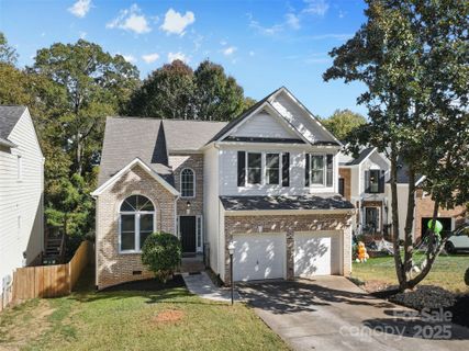 2016 Sablewood Drive