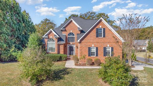 1900 Astrid Court sold home in Willow Creek, Waxhaw, NC