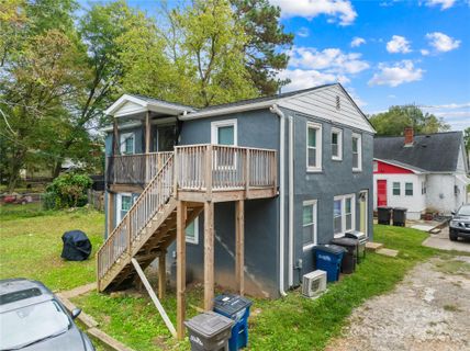 537 539 Broadway Court