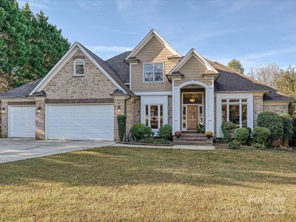 118 Broadbill Drive