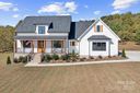 615 Sandycrest Drive sold home in Cherryville, SC