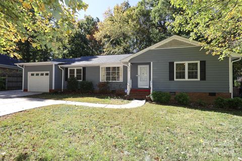 6018 Donegal Drive sold home in McClintock Woods, Charlotte, NC