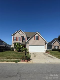 7027 Napton Court sold home in Rocky River Village, Charlotte, NC