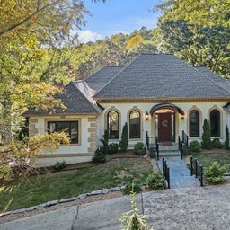 31 Ridge Drive