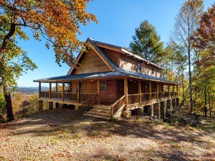 212 Jayhawk Lane sold home in Henry Mountain, Brevard, NC