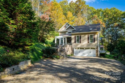 207 Emily Lane sold home in Newfound Estates, Leicester, NC
