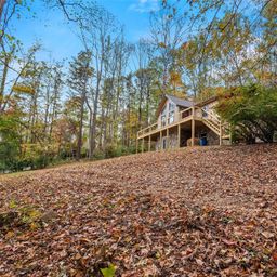 201 Cedarview Drive