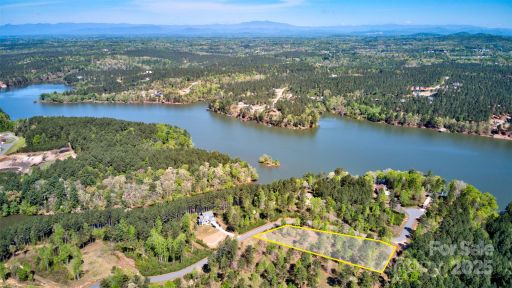2170 Island View Lane