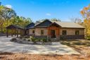 1421 Saratoga Woods Drive sold home in Waxhaw, SC