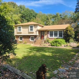 2534 Gumwood Court sold home in Wood Hollow, Matthews, NC