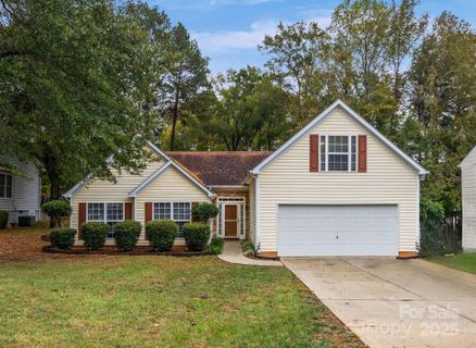487 Saddlebrook Drive sold home in Springsteen Plantation, Rock Hill, SC