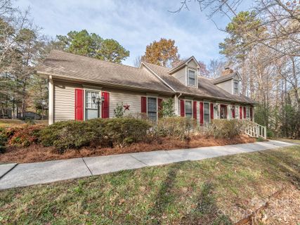 1800 Lake Lynn Road