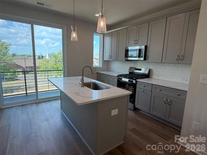 1610 Spring Street active home in Equinox, Charlotte, NC