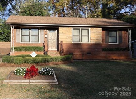 4318 Knollcrest Drive sold home in Brookfield, Charlotte, NC