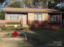 4318 Knollcrest Drive sold home in Charlotte, SC