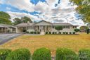 1202 Flowe Drive sold home in Matthews, SC