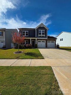 5041 Mooreland Oaks Way