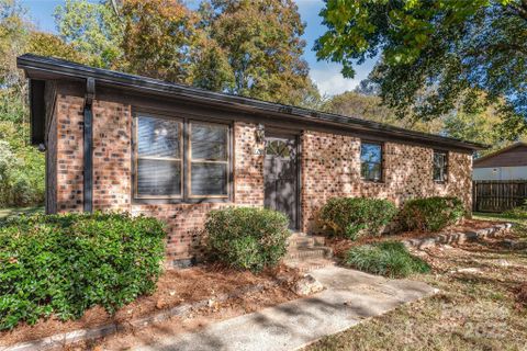 124 Grover Moore Place sold home in Indian Trail Park, Indian Trail, NC