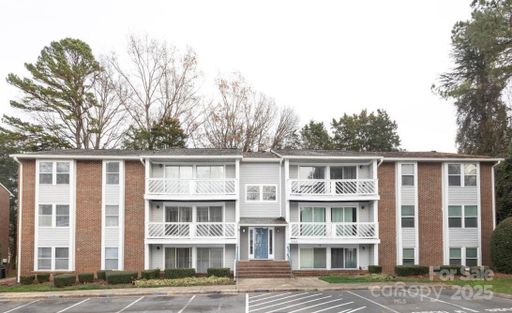 9500 Shannon Green Drive sold home in Shannon Green, Charlotte, NC