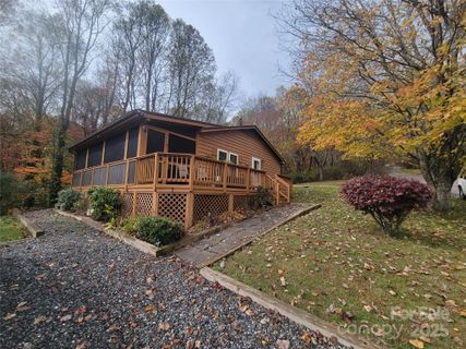 131 Dahlia Lane