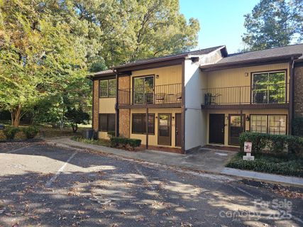 849 Nottingham Drive