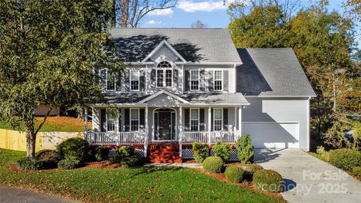 Homes in Old Applewood Hollow, Hendersonville