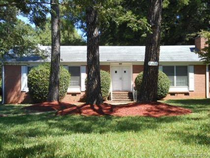 5601 Hickory Grove Road 2