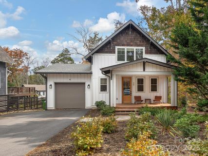 39 Cisco Road active home in Haw Creek, Asheville, NC
