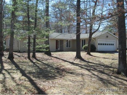 17 Reynolda Dr