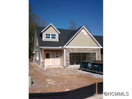 65 Foxtail Court sold home in Foxchase, Hendersonville, NC