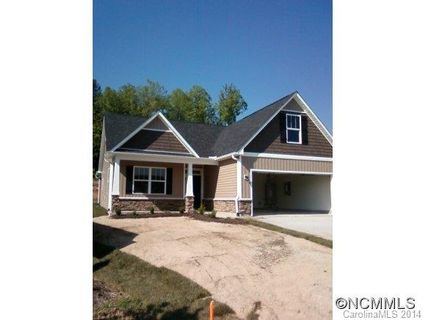 35 Foxtail Court sold home in Foxchase, Hendersonville, NC