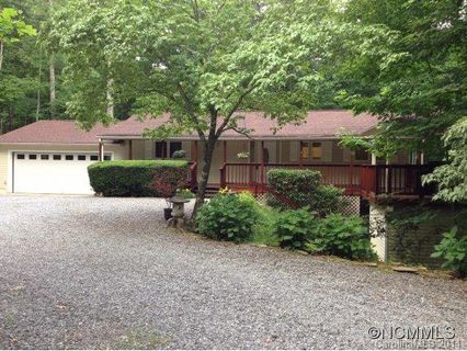 290 Skyland Drive
