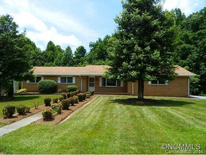 989 Mine Gap Road sold home in Lamplighter Estates, Zirconia, NC