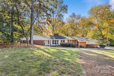 4024 Sherbrooke Drive